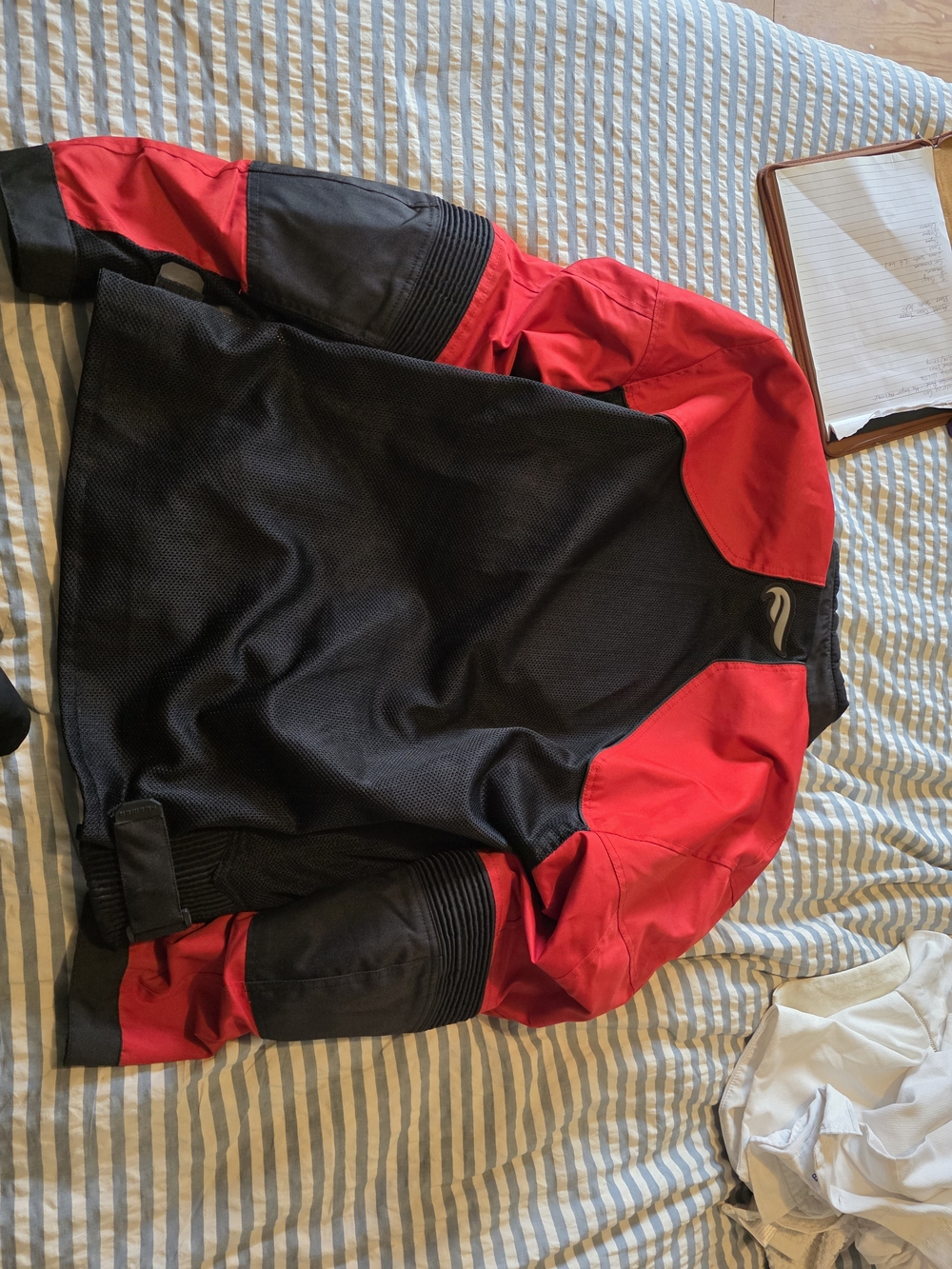 Men's Black and Red Performance Riding Jacket - Picture 3 of 3